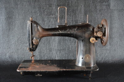 SINGER Sewing Machine C Serial 1908 Germany Vintage Antique