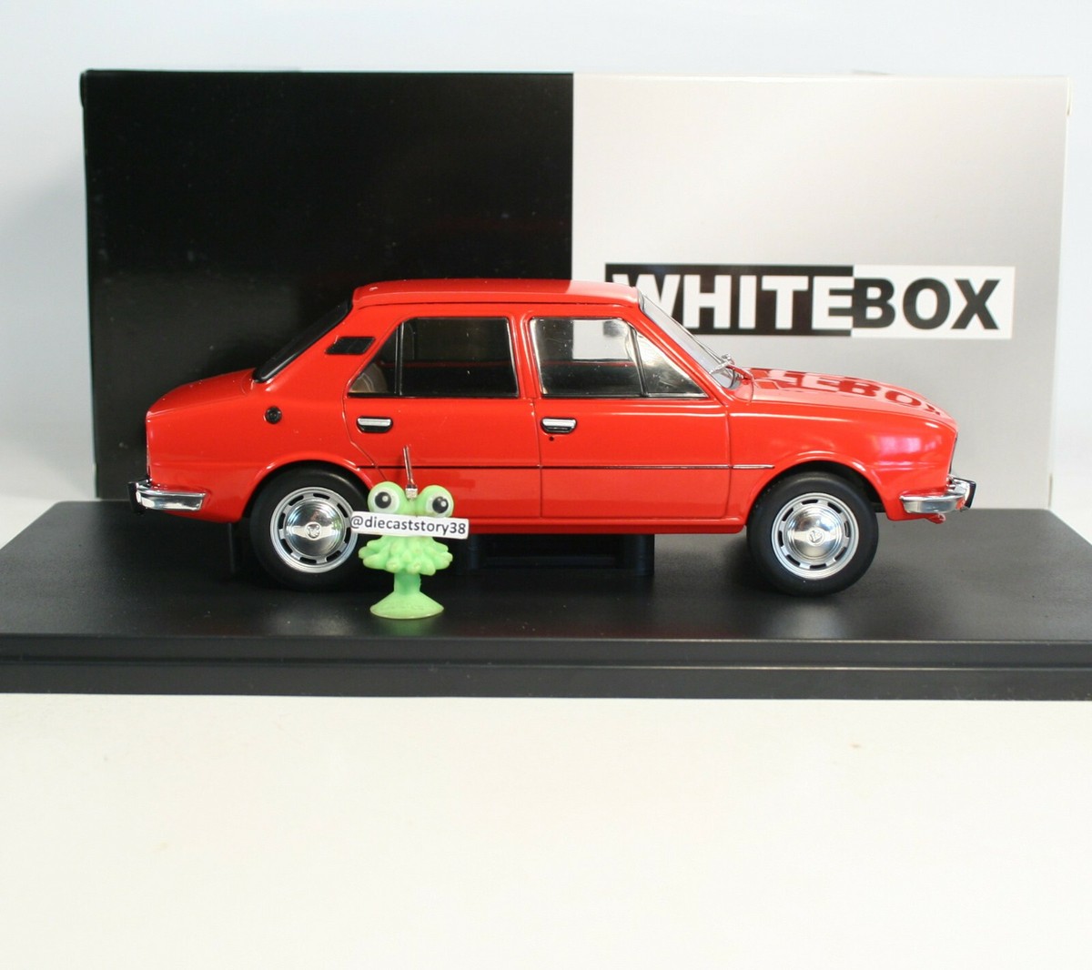 1:24 Skoda 1000 MB 100 105 L 110 R Czechoslovakia WhiteBox