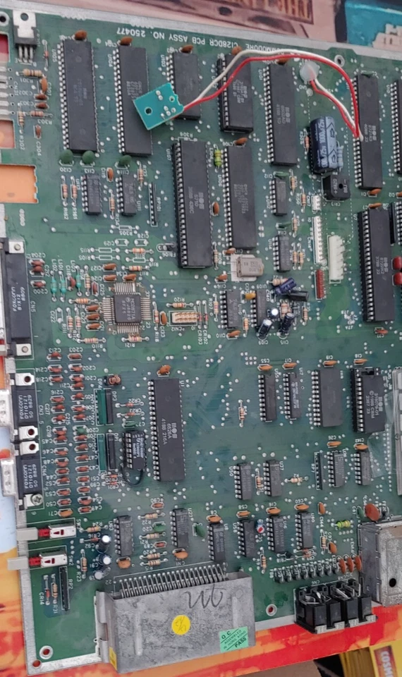 Commodore 128 D Main Motherboard (fully working) classic 8-bit 250477 110525 - Bild 3 von 3
