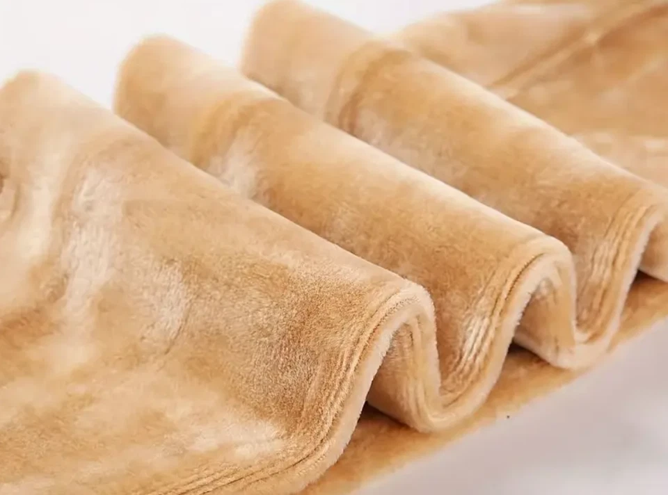 Meia-calça feminina forrada termicamente, preta semi transparente que parece real tom de pele - Imagem 2 de 4