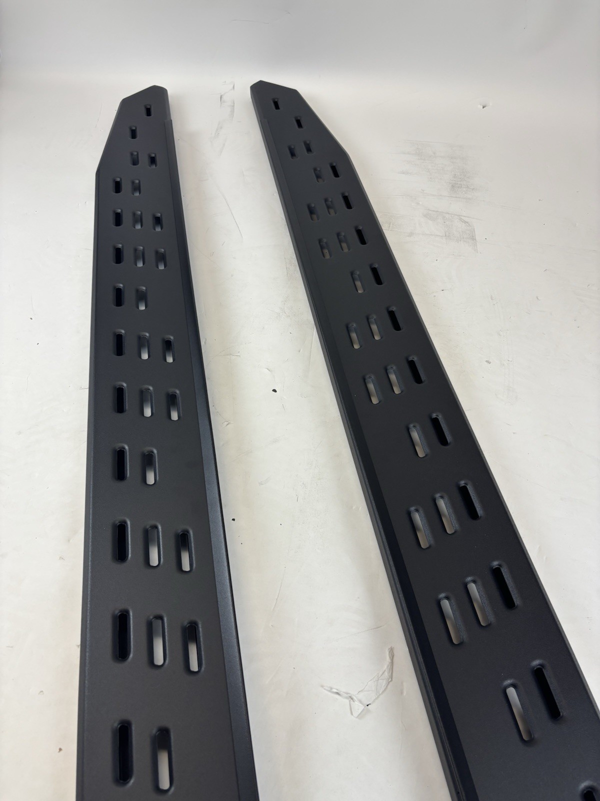 Returned Go Rhino RB30 Running Boards | 69600080PC