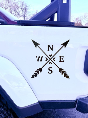 ARROWS COMPASS Vinyl Decal sm -Sticker for Jeep Car Truck Bumper Wall Window