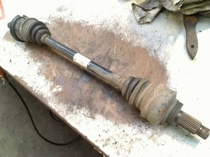 ANTRIEBSWELLE LINKS HINTEN BMW 1 serie (F20) 2012 7629301