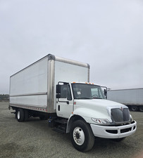 2019 INTERNATIONAL 4300 SBA 4X2 BOX TRUCK  COMMERCIAL TRUCK