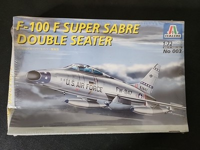 Italeri F-100 F Super Sabre Double Seater 1/72 Scale Model Kit No. 003 Sealed