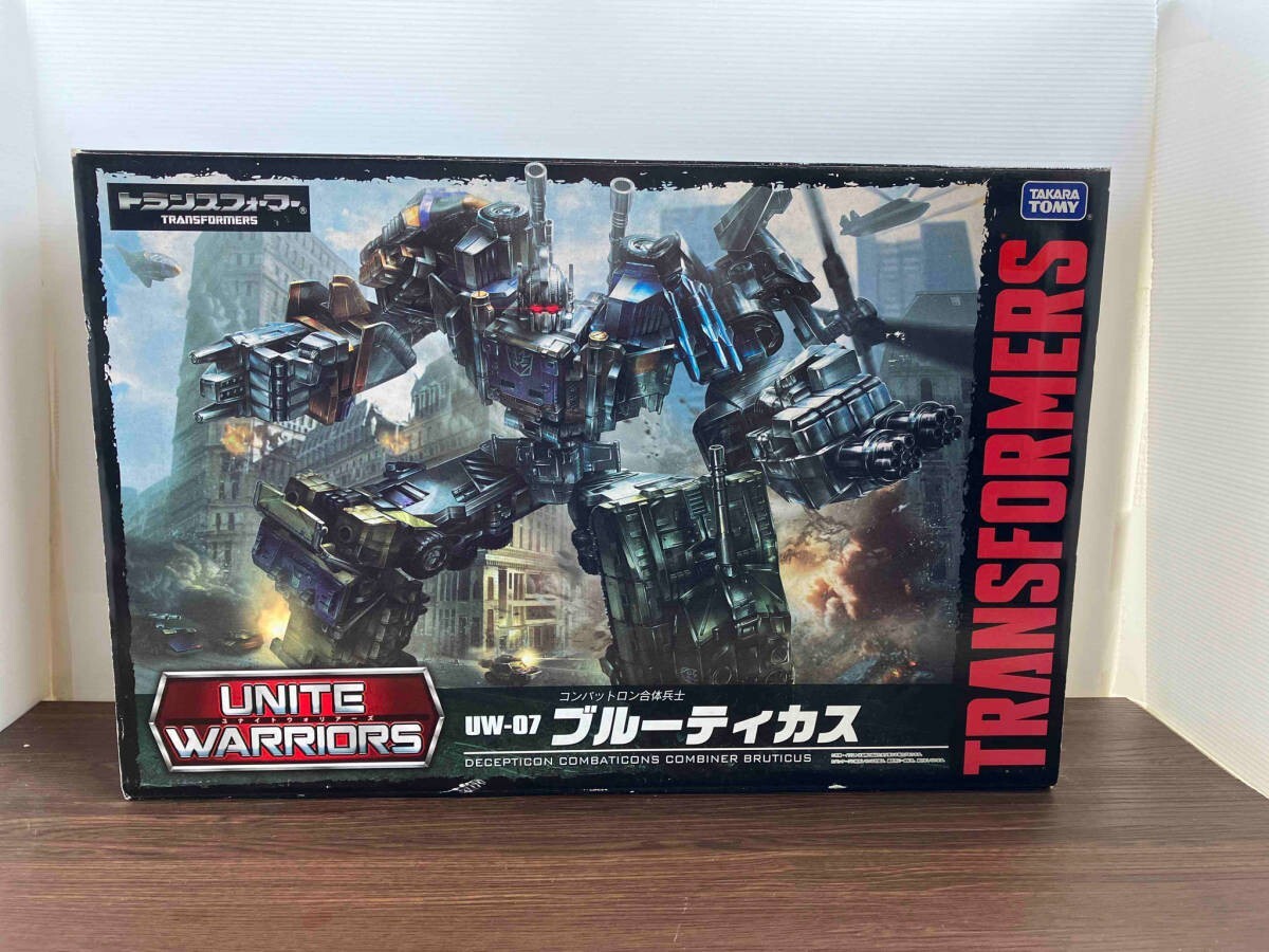 Takara Tomy Action Figure Transformers Unite Warriors UW07