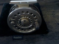 SNOWBEE PRESTIGE FLY FISHING REEL, NEW. RARE! WILL FIT LINES 5/6/7.