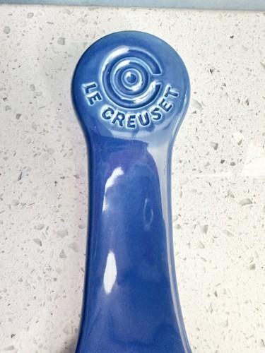 Le Creuset Stoneware Cobalt Blue Spoon Rest 9.5”Long 4.5”Wide RARE Discontinued - Picture 2 of 9