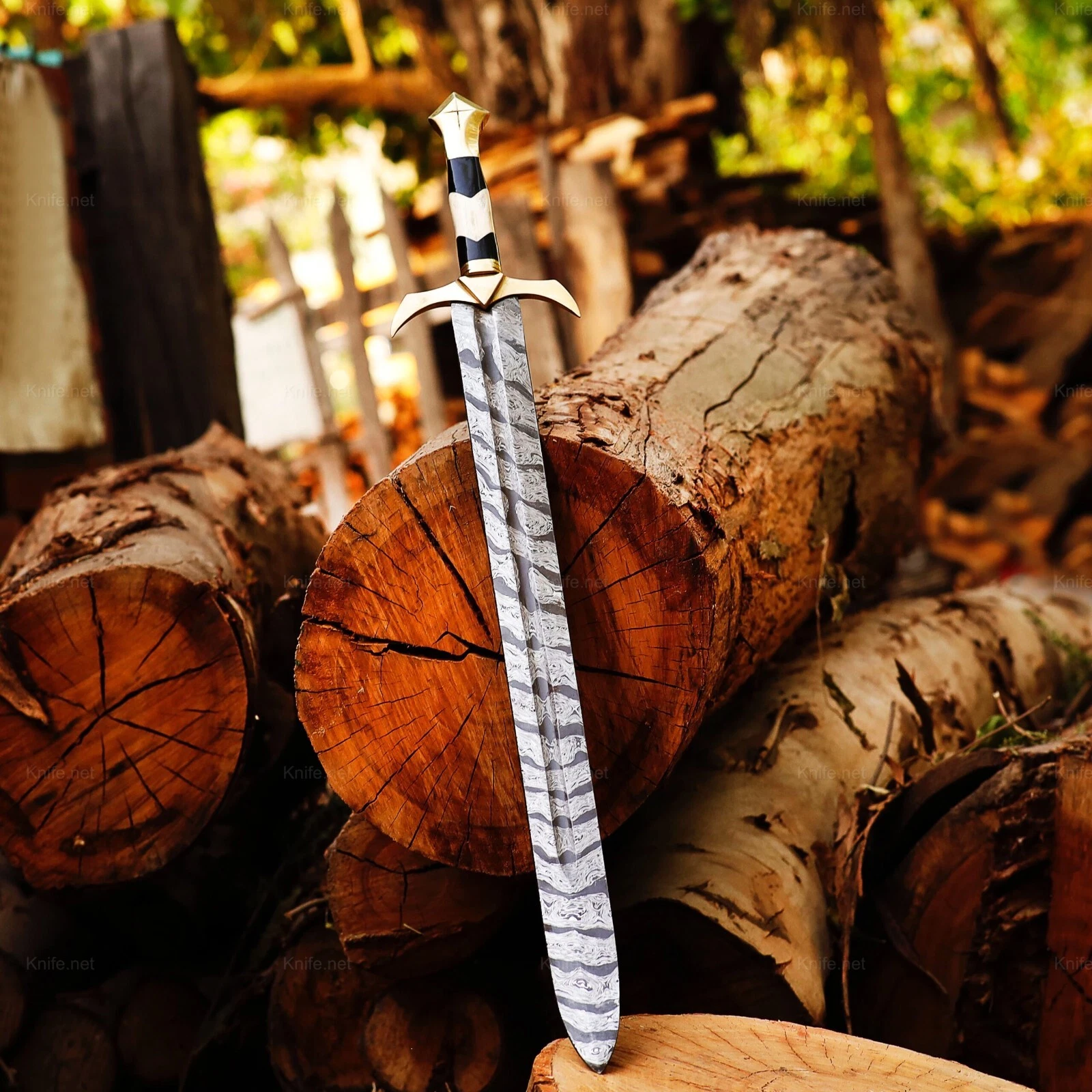personalised handcrafted Steel sword of Damascus The greatest weapon, a hand-for