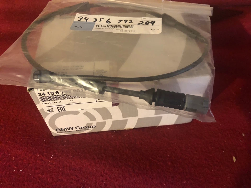 JUEGO DE PASTILLAS DE FRENO DELANTERAS Y SENSOR ORIGINALES BMW 228i 230i 320i 328i 330i 428i 430i X3 X4 Foto 3 de 4