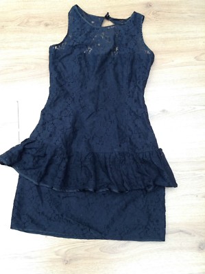 DAMEN MÄDCHEN SCHWARZ SPITZE CUT OUT RÜCKEN SCHÖSSCHEN KLEID VON MANGO MEDIUM 