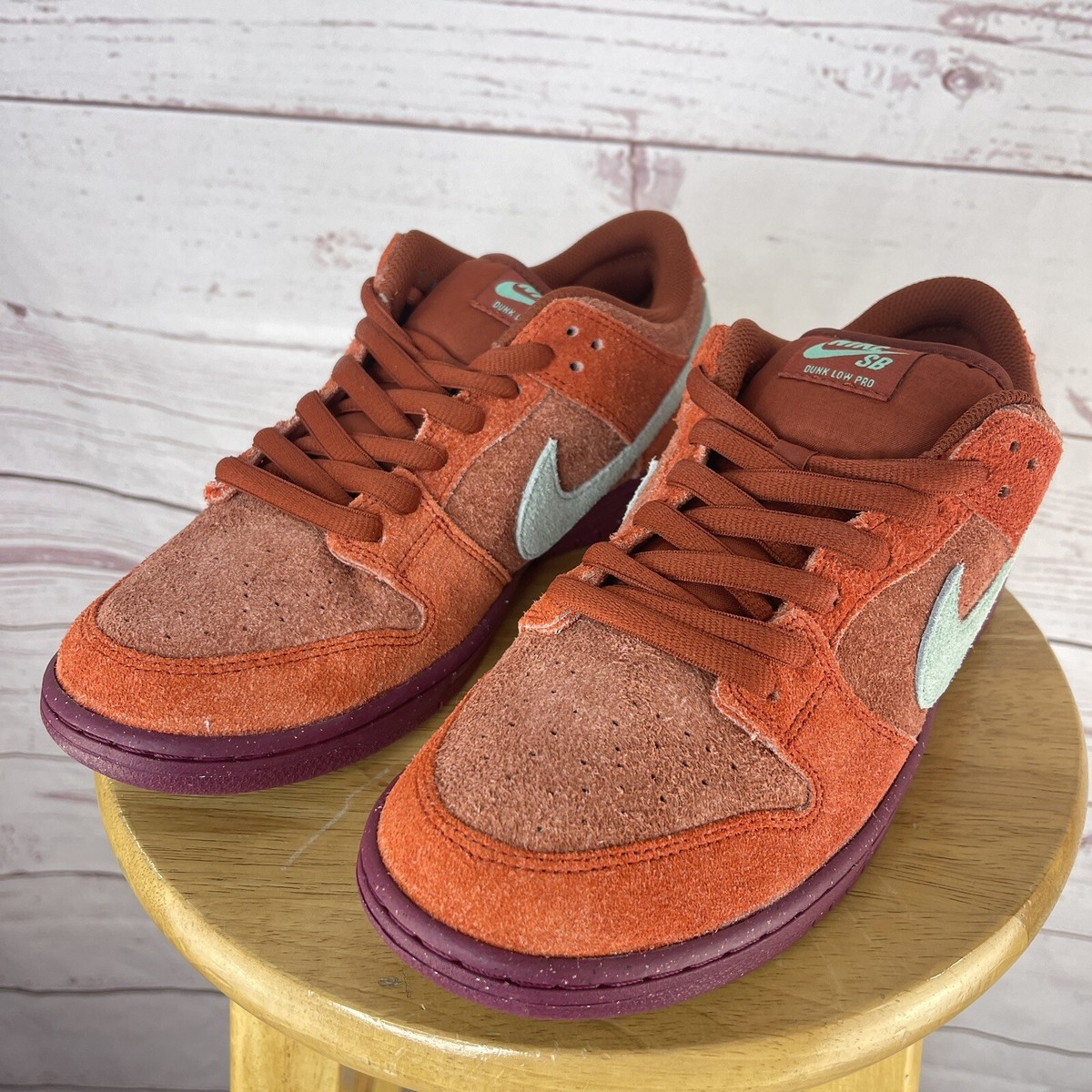 Nike SB Dunk Low Pro PRM Mystic Red DV5429-601 Sneakers Shoes