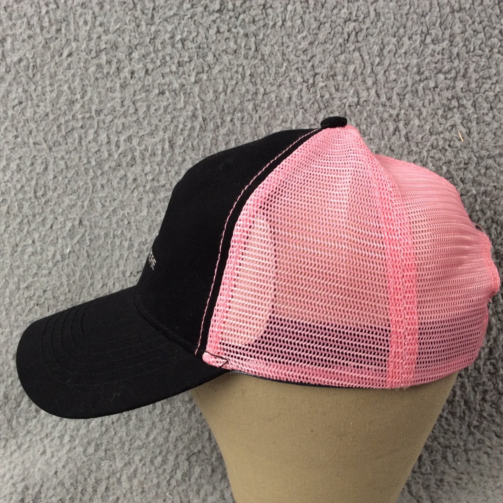 PONY Cappello berretto John Deere nero rosa meshback snapback apertura coda di cavallo nascosto
