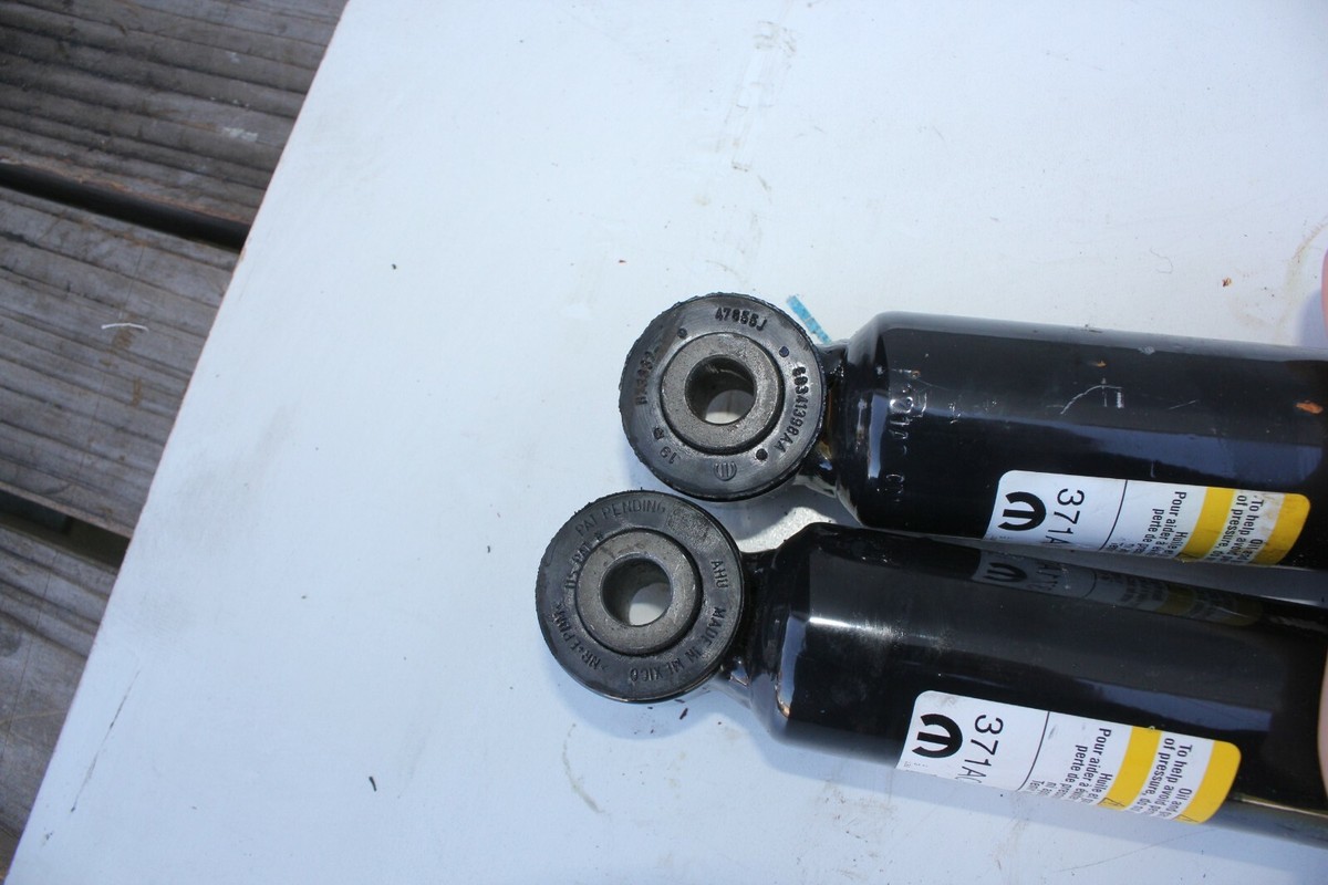 JEEP REAR SHOCK ABSORBER 68395371AC (RM4) | eBay 