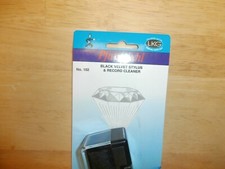 BLACK VELVET STYLUS & RECORD CLEANER BRUSH,PF...