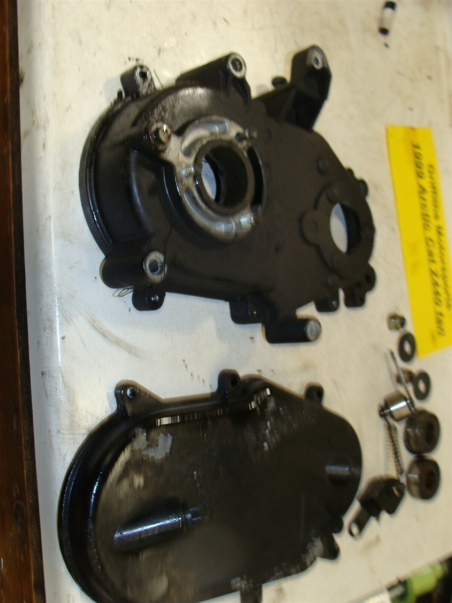 99 ARCTIC CAT Z 440 600 ZRT ZL ZR gearbox chaincase drive case