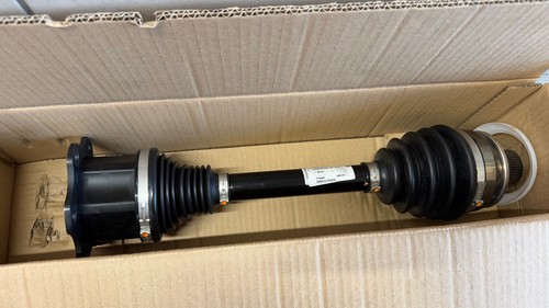 Lamborghini Urus Front Right Axle shaft P/N 4M0407271J Photo - $1,500