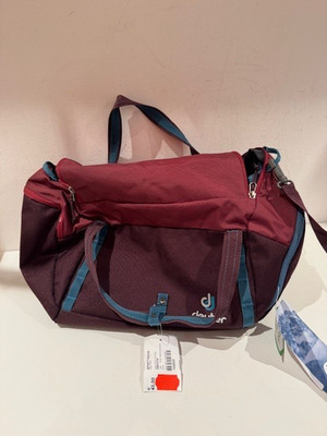 Sports bag Deuter maroon aubergine NP: 40,00  