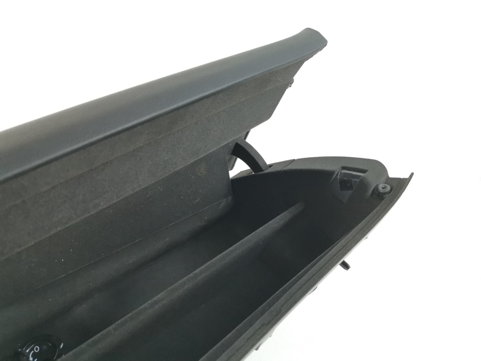 Maserati Ghibli 2019 M156E 3.0 L GloveBox Storage Lid Compartment Trim OEM