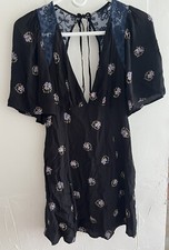 Free People Bohemian Mockingbird Open-Back Mini Dress Plunge V-Neck Size 0Black