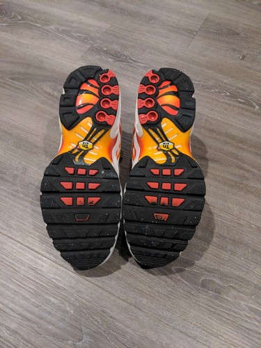 NIKE AIR MAX PLUS Sunburn - SIZE 7Y US (8.5W WOMENS) - Picture 14 of 17