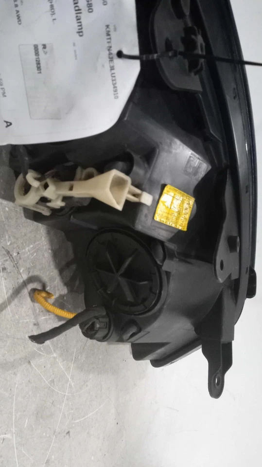 Used Left Headlight Assembly fits: 2020 Genesis G80 xenon HID Left Grade A - Image 2 of 4