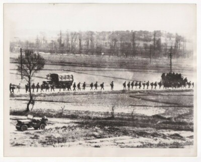 KOREAN WAR UNITED NATION TROOPS CONSOLIDATING POSITIONS KOREA 1951 ...