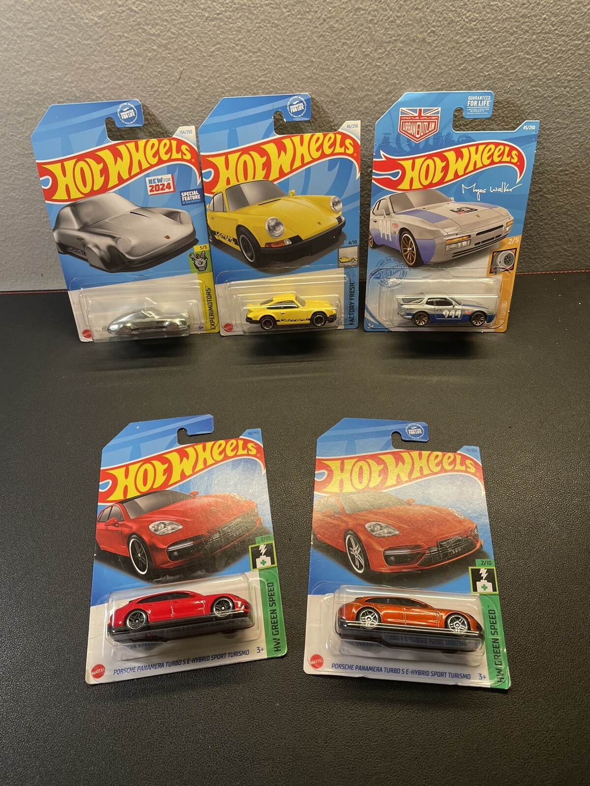 Hot Wheels Porsche Lot - 5 Cars Including 71 Porsche, Keychain Carrera, 944 Turbo & Panamera