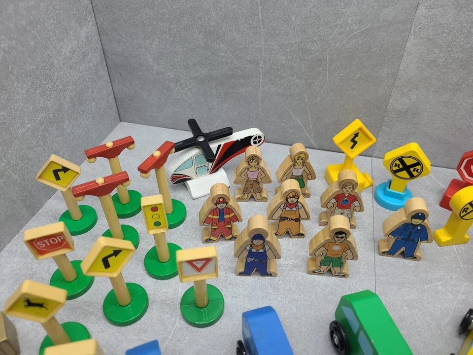 Thomas The Train деревянная железная дорога Kidkraft аксессуары знаки автомобили деревья люди  - Изображение 2 из 4