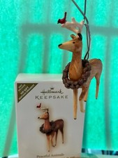 2007 Hallmark PEACEFUL ANIMALS Deer with wreath Cardinal VIP Ornament NEW MINT