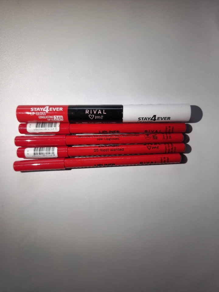 Rival Me Lip Gloss + 4x Lipliner, Neu