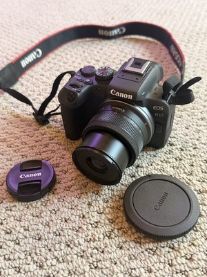 Canon EOS R10 Camera with RF-S 18-45mm f/4.5-6.3 IS STM Lens Kit