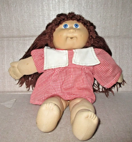 Vintage 1984 Girl Cabbage Patch Kids Doll