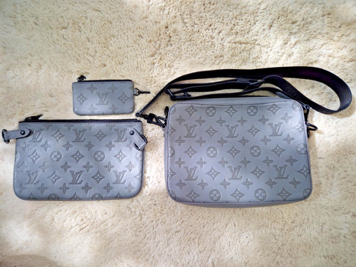Louis Vuitton Trio Messenger Bag, Grey