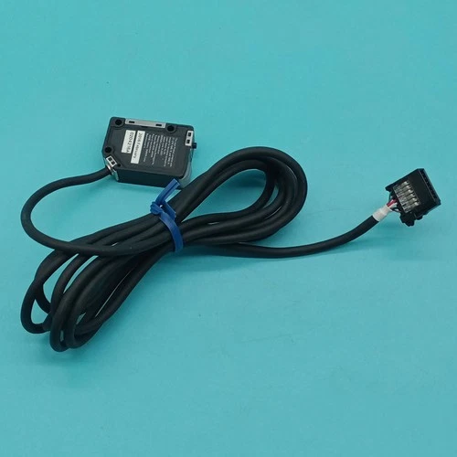 1PC New in Box Omron E3NC-SH100 PhotoElectric Switch Sensor FAST SHIP#XR