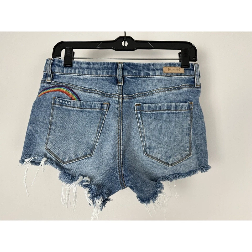 Pantalones cortos de mezclilla Blank Nyc para mujer 27 The Astor bordados Sun Rainbow Pride Foto 2 de 4