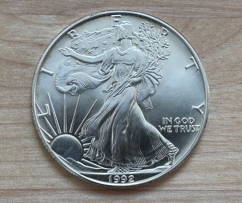 1992 Uncirculated American Silver Eagle 1 Oz .999 Fine Silver