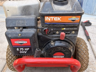 #ad Troy Bilt Briggs amp; Stratton INTEK 6.75 HP Pressure Washer 2850 psi w Hose $120.00