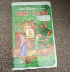 Walt Disney Classic Robin Hood VHS NTSC G 1973 English Clamshell