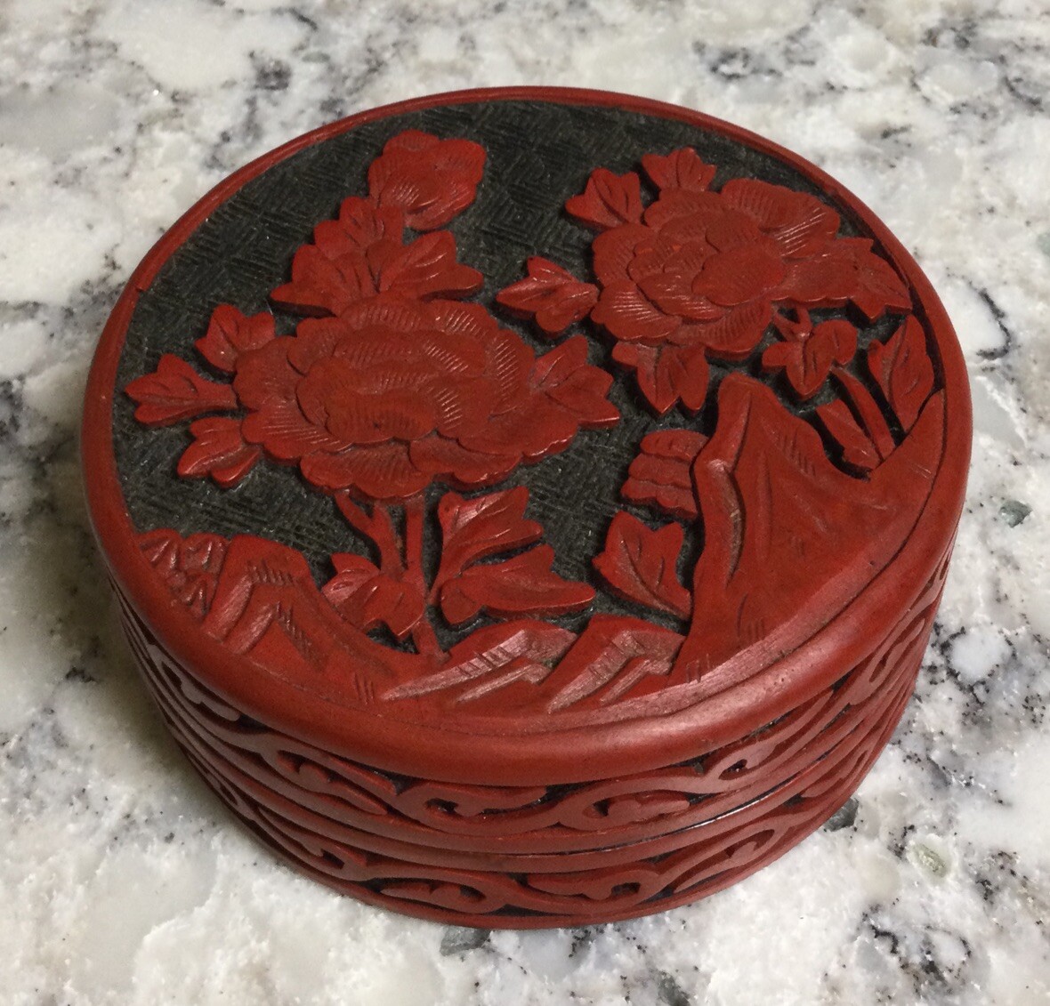 Picture 1 of 6