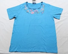 The Skyline Collection Womens Floral Embroidered Square Neck Tee JL3 Blue Medium
