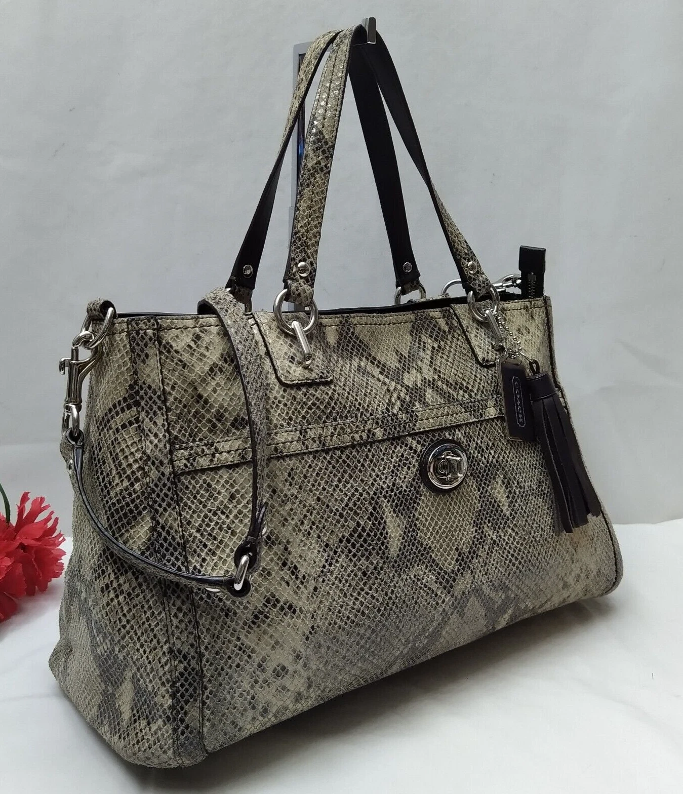 Borsa a tracolla Coach Park in pelle di pitone con chiusura girevole doppio manico