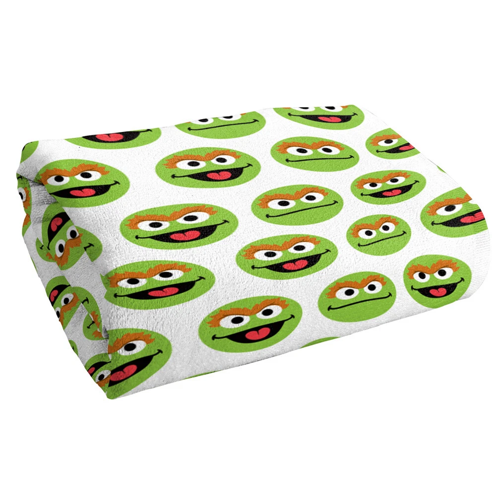 Sesame Street Simple Oscar Pattern Officially Licensed Beach Towel 30"x60"