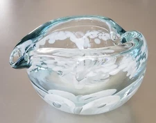 Vintage Clear With Green Tint Embedded White Swirl Glass Cigar Cigarette Ashtray