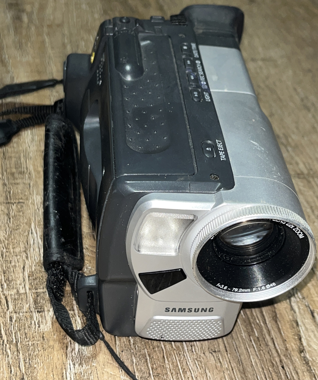 Samsung SCL860 Hi8 Video8 8mm Camcorder Video Tape Record Watch Play