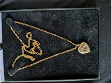Gold Tone Carved Vintage Style Heart Locket Pendant Necklace Costume Jewellery