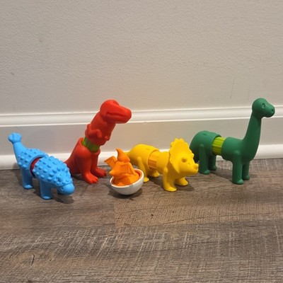 smartmax magnetic Dinosaur Figures Set of 5 Preschool Toys Red Yellow Green Blue