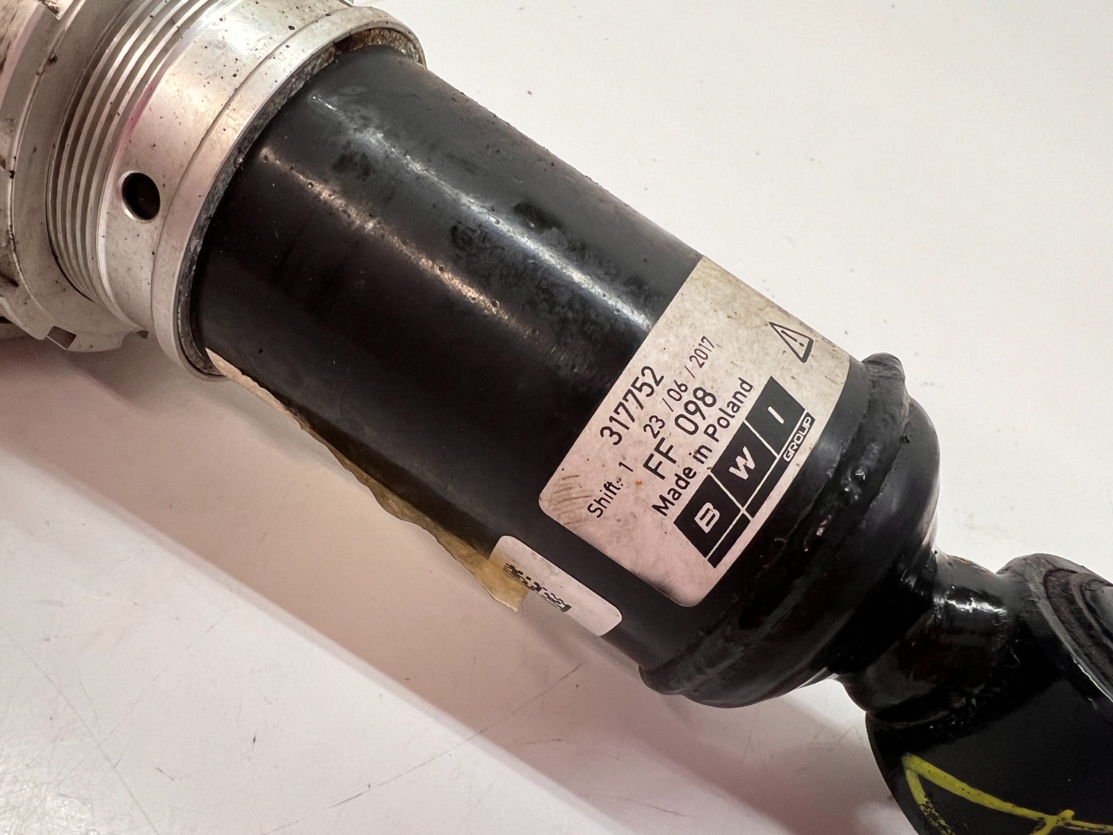 FERRARI 488 458 F8 FRONT STRUT SHOCK ABSORBER LIFTING SYSTEM OEM 300214 317752