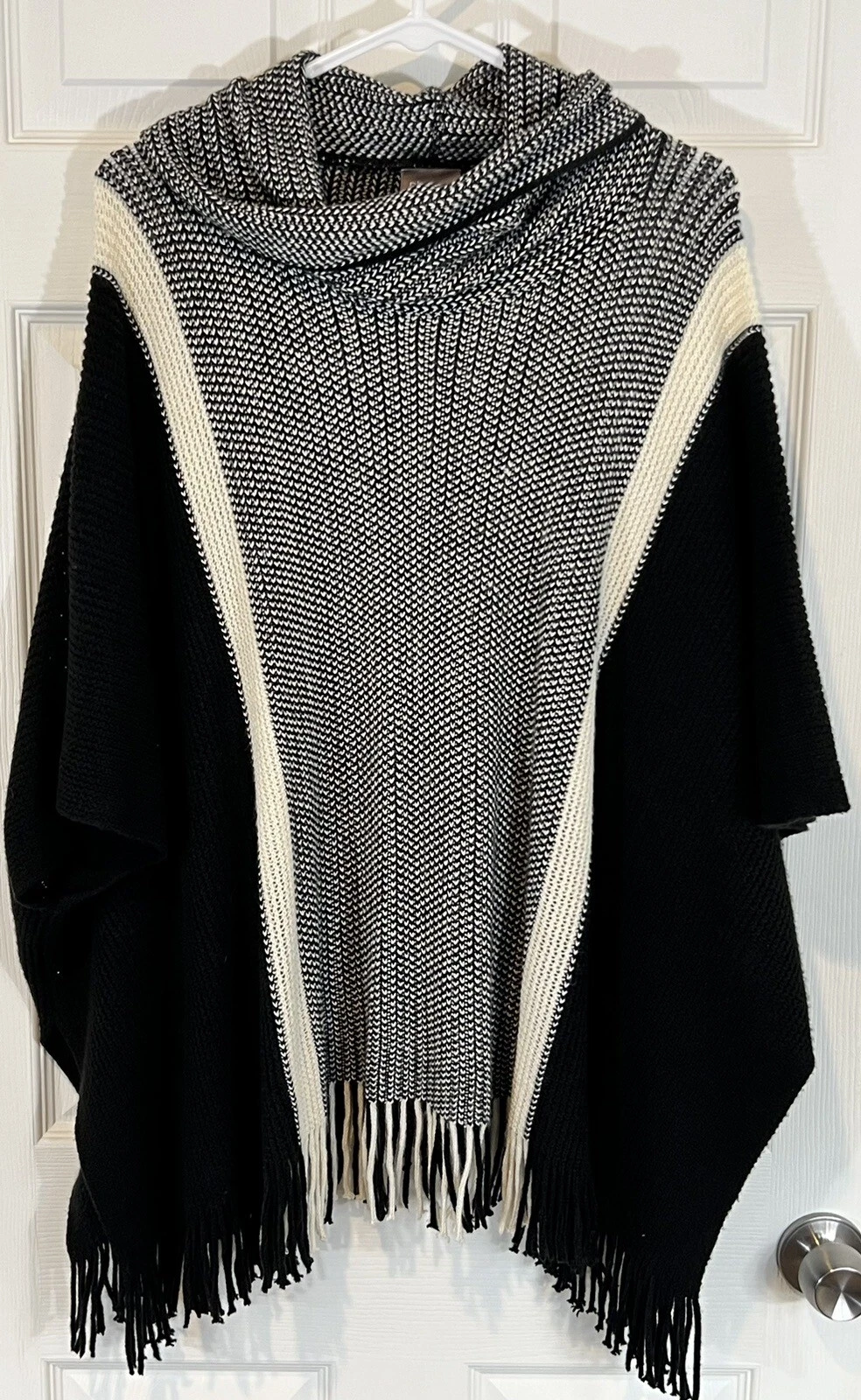 Chico Classic Fit Short Sleeve Cowl Neck Poncho, S/M Runs Bigger, Soft Knit,NWOT