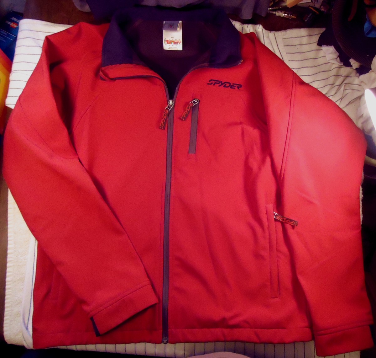 Spyder Performance Fleece lined Jacket Mens size M Burgundy Red